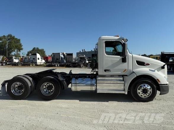 Peterbilt 579 وحدات الجر