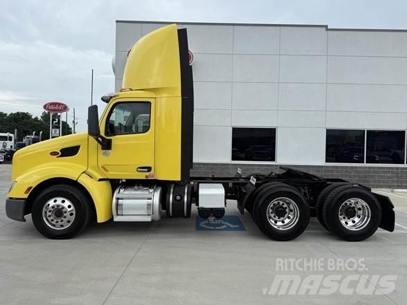 Peterbilt 579 وحدات الجر