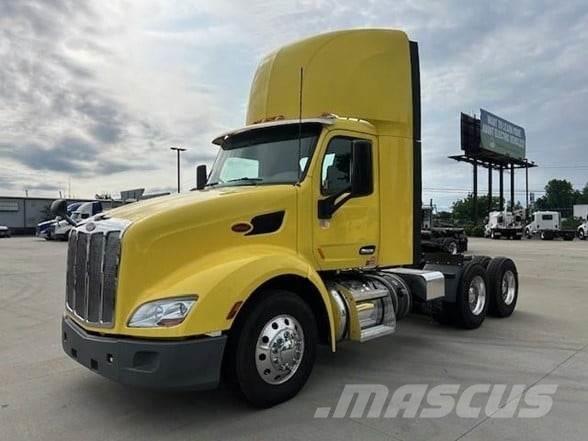 Peterbilt 579 وحدات الجر