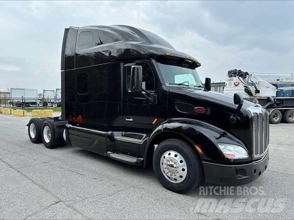 Peterbilt 579 وحدات الجر