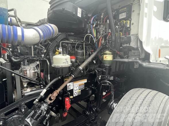 Peterbilt 579 وحدات الجر