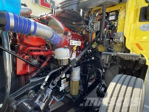 Peterbilt 579 وحدات الجر