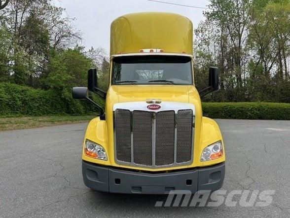 Peterbilt 579 وحدات الجر