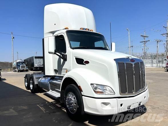 Peterbilt 579 وحدات الجر