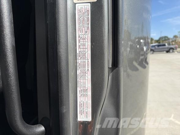 Peterbilt 579 وحدات الجر