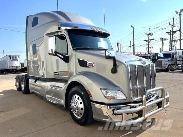 Peterbilt 579 وحدات الجر