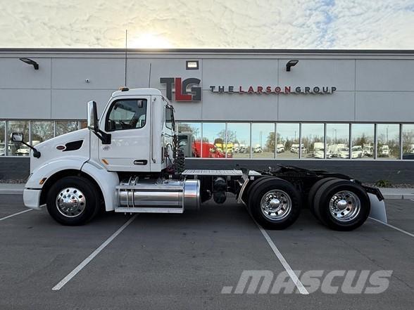 Peterbilt 579 وحدات الجر