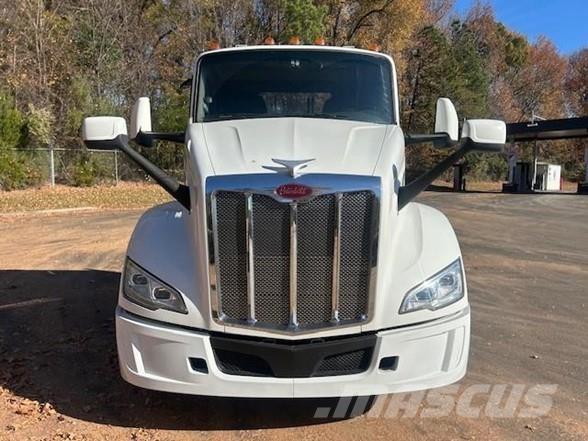 Peterbilt 579 وحدات الجر