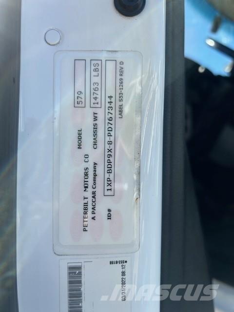 Peterbilt 579 وحدات الجر