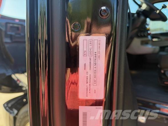 Peterbilt 579 وحدات الجر