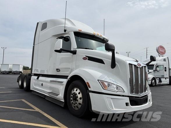 Peterbilt 579 وحدات الجر