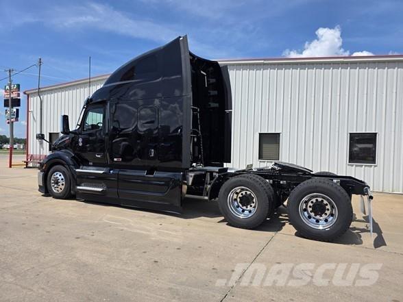 Peterbilt 579 وحدات الجر