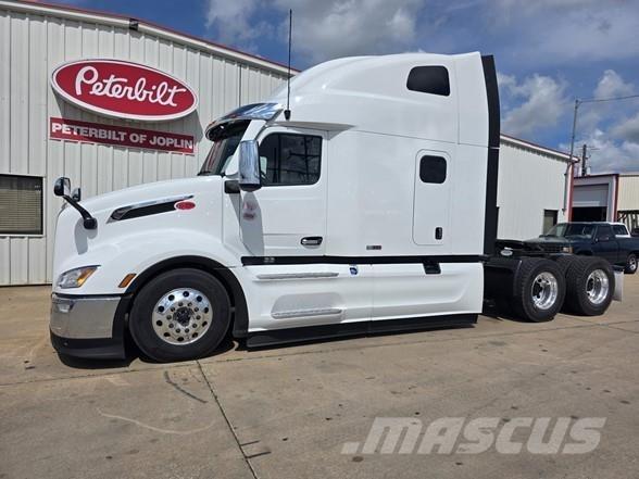 Peterbilt 579 وحدات الجر
