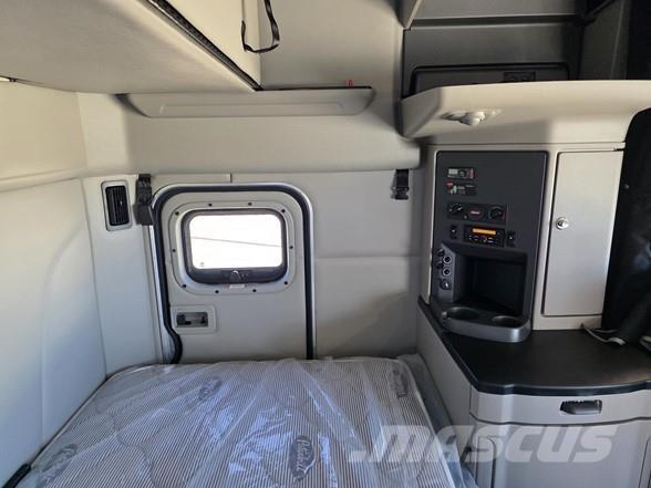 Peterbilt 579 وحدات الجر