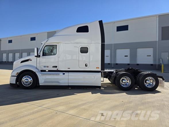 Peterbilt 579 وحدات الجر