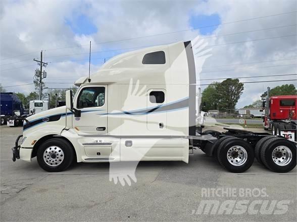 Peterbilt 579 وحدات الجر