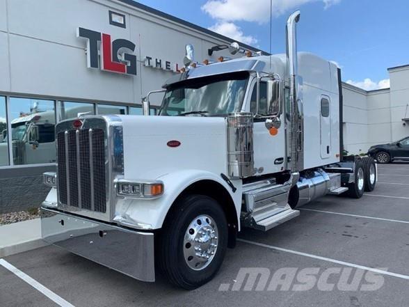 Peterbilt 589 وحدات الجر