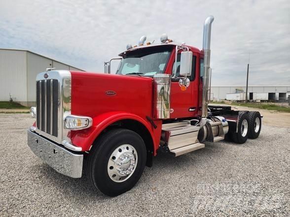 Peterbilt 589 وحدات الجر