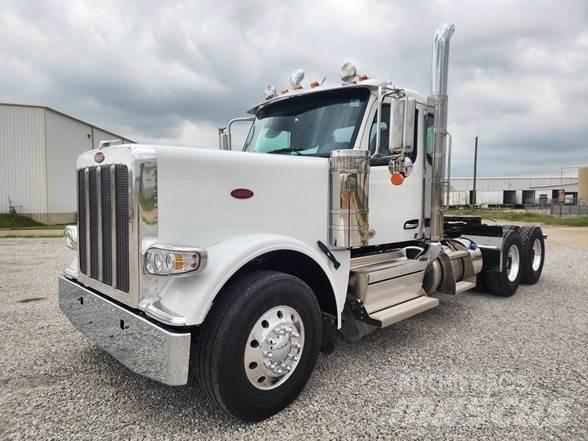 Peterbilt 589 وحدات الجر