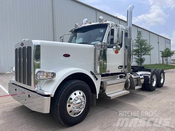 Peterbilt 589 وحدات الجر