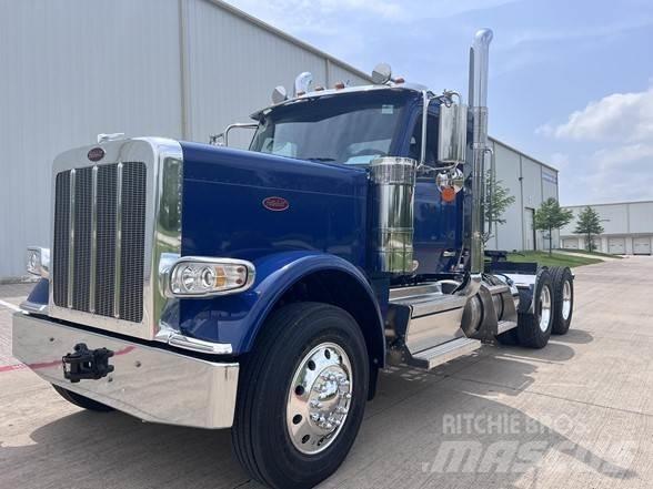 Peterbilt 589 وحدات الجر