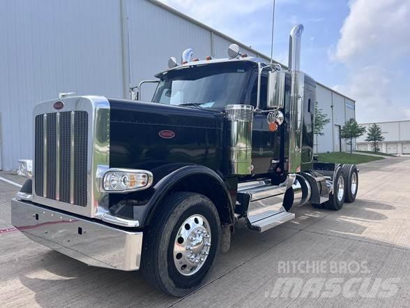 Peterbilt 589 وحدات الجر
