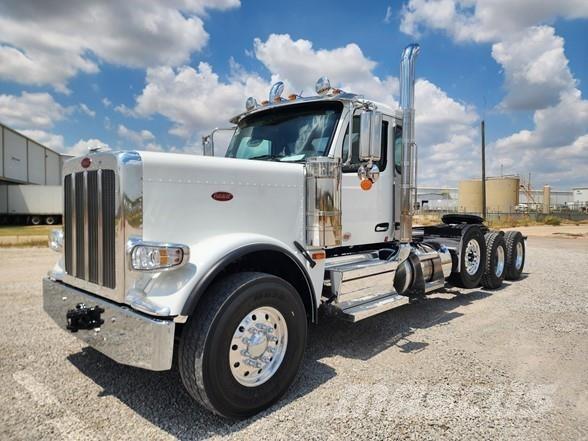 Peterbilt 589 وحدات الجر