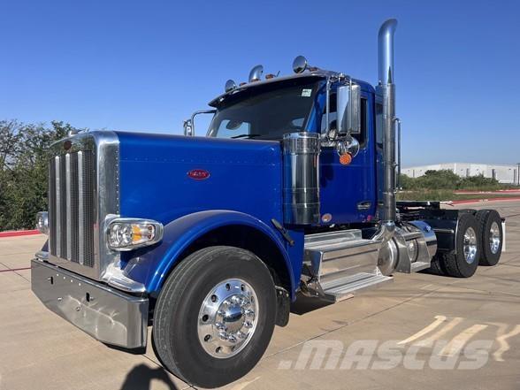 Peterbilt 589 وحدات الجر