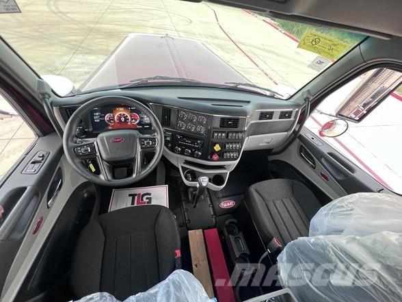 Peterbilt 589 وحدات الجر