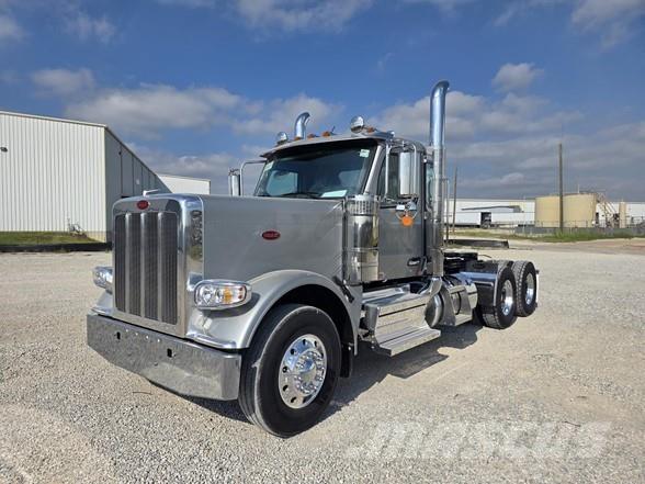 Peterbilt 589 وحدات الجر