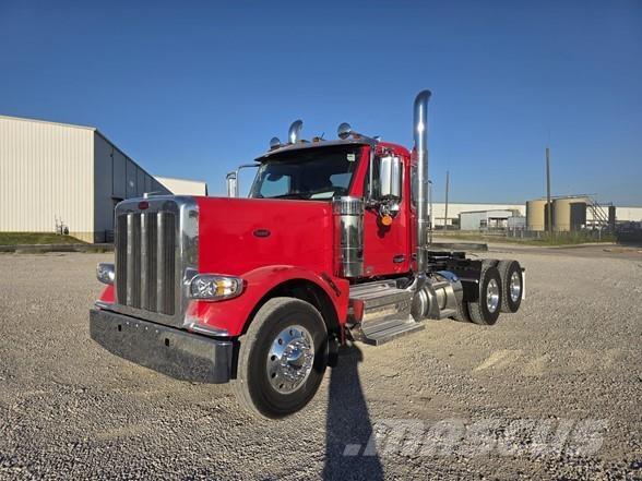 Peterbilt 589 وحدات الجر