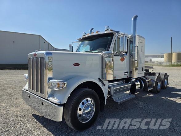 Peterbilt 589 وحدات الجر