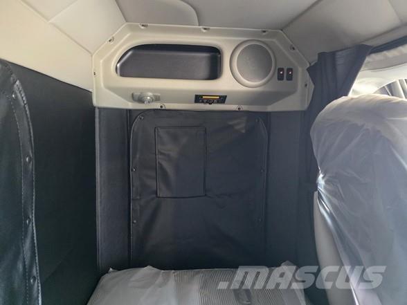 Peterbilt 589 وحدات الجر