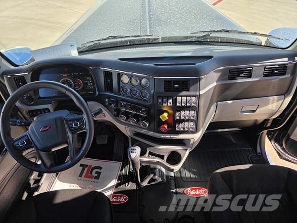 Peterbilt 589 وحدات الجر