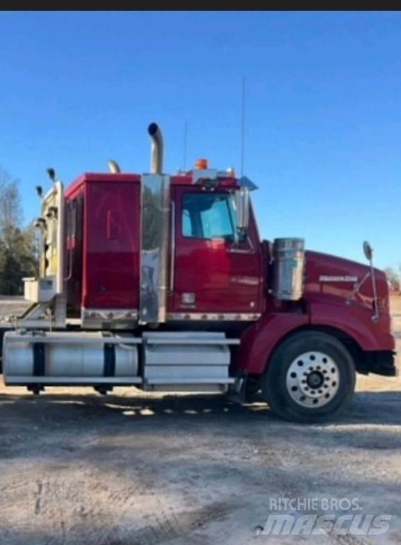 Western Star 4900 وحدات الجر