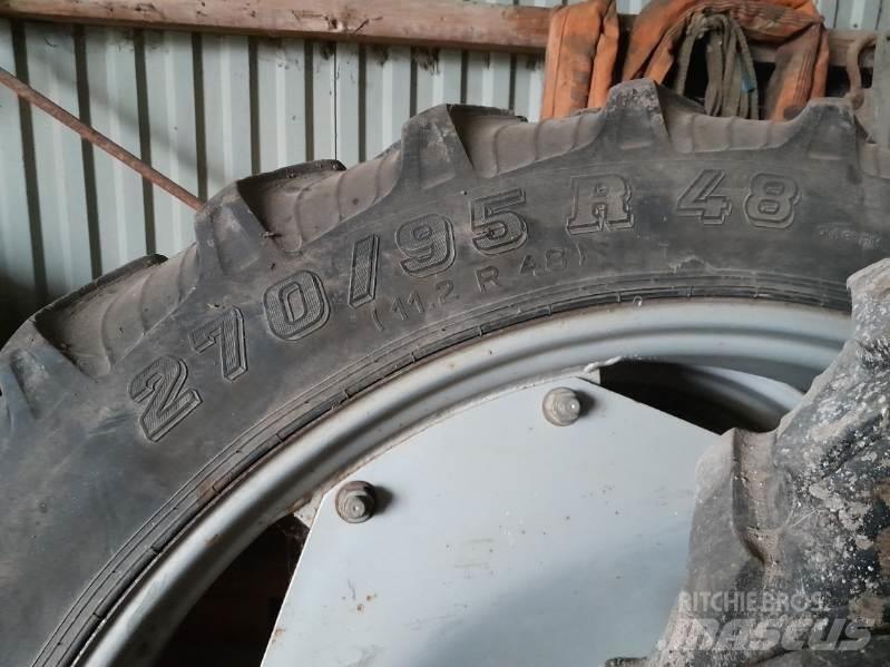  - - -  270/95R48 الإطارات والعجلات والحافات