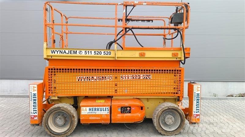 JLG 4069 رافعات مقصية الشكل