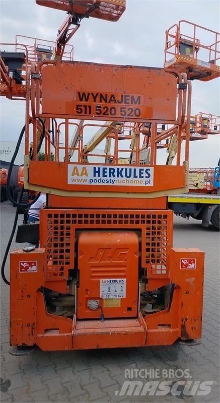 JLG 4069 رافعات مقصية الشكل