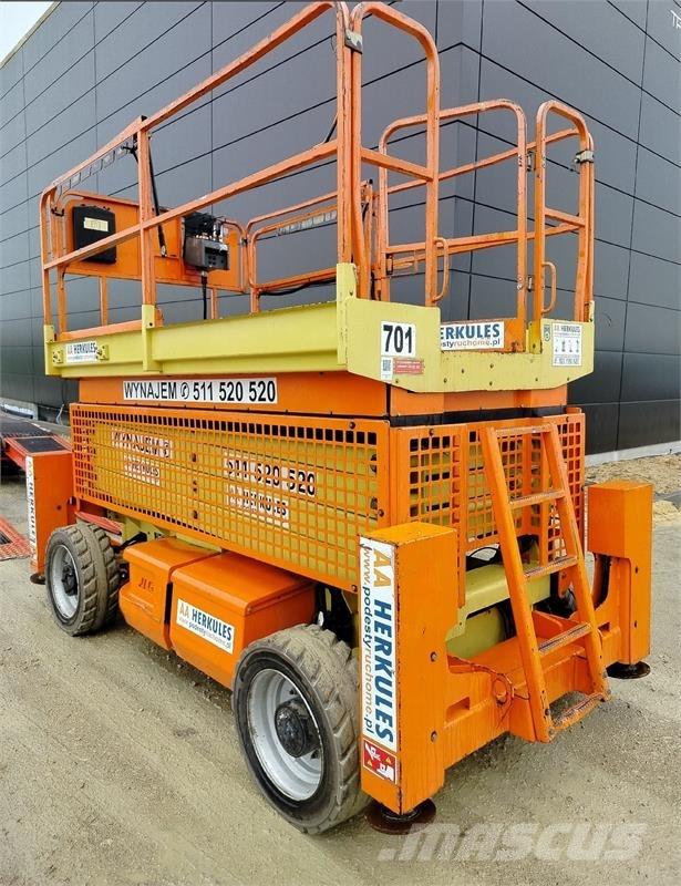 JLG 4069 رافعات مقصية الشكل