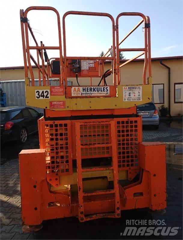 JLG 4069 رافعات مقصية الشكل
