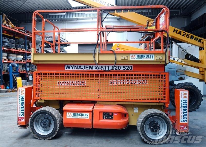 JLG 4069 رافعات مقصية الشكل