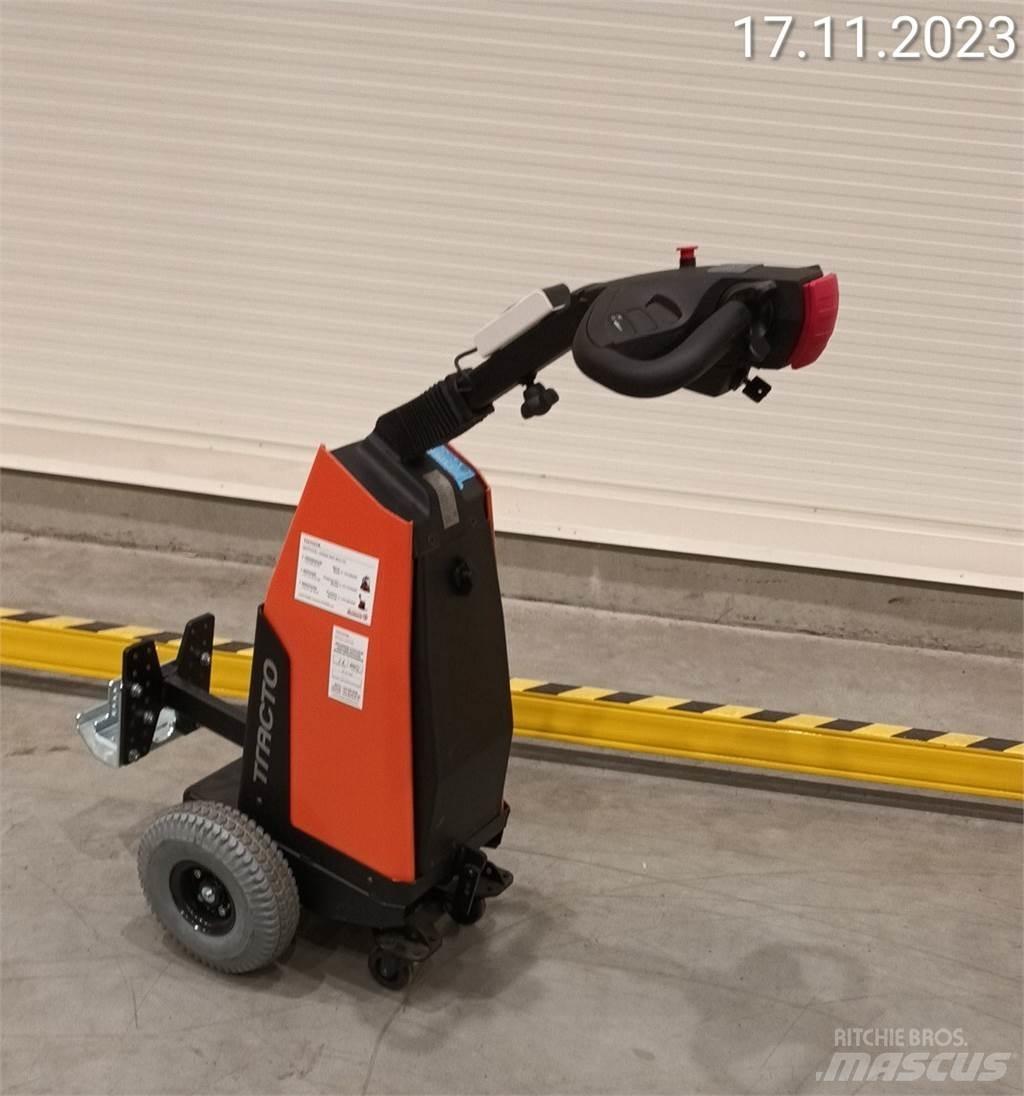 BT TWE120 LI-ION شاحنة قاطرة