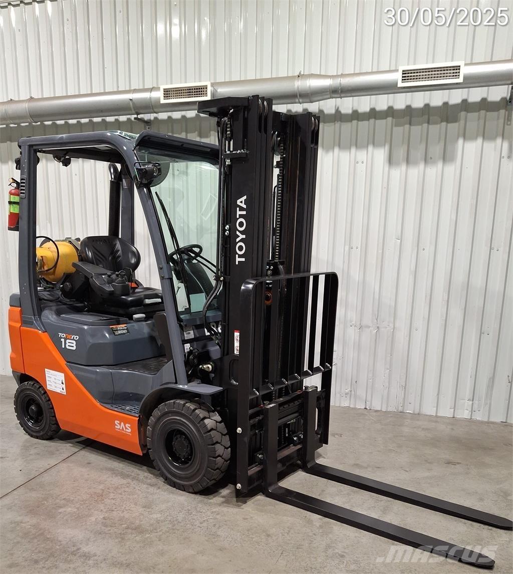 Toyota 02-8FGF18 شاحنات LPG