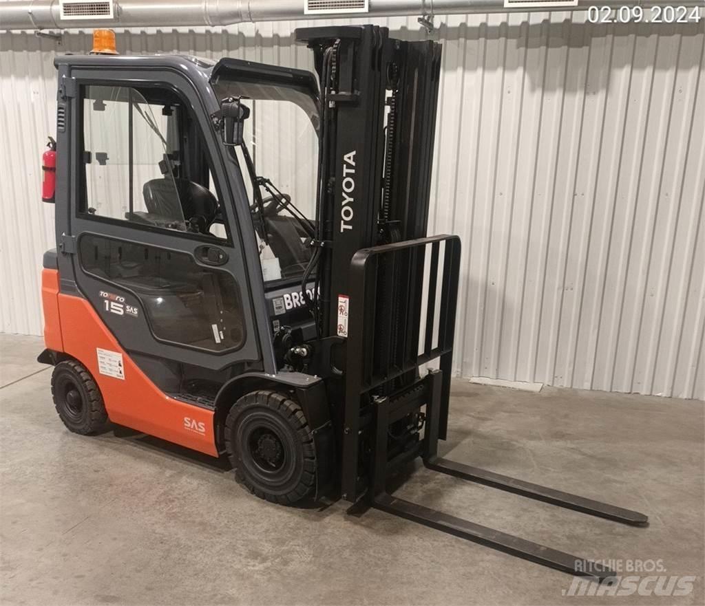 Toyota 42-8FDF15 شاحنات الديزل