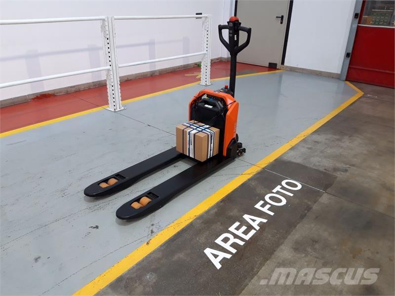 BT LHE155 شاحنات ذات رافعات شوكية تعمل بالكهرباء