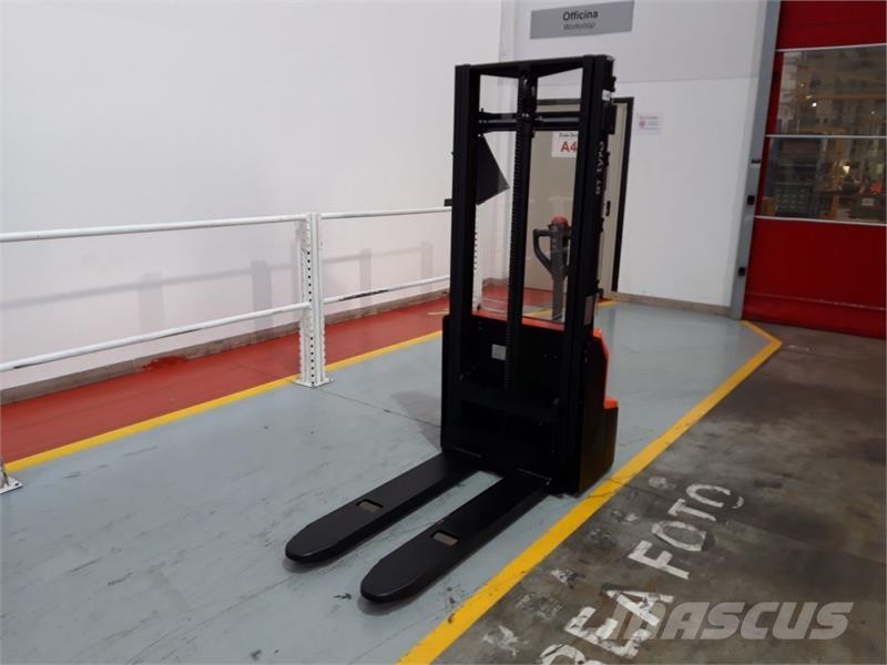 BT SHE100 شاحنات مناولة ذات منصة نقالة يدوية