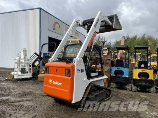 Bobcat T110 Joystick لوادر صغيرة