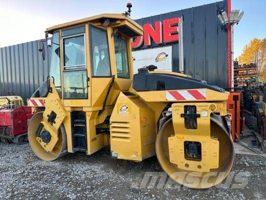 Dynapac CC222 مداحل ثنائية الاسطوانة