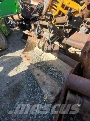  Godet inclinable S60 دلاء
