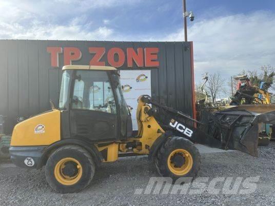 JCB 406 à 23500 € HT لوادر بعجل